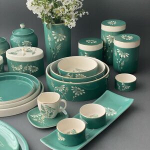 volledige set servies (zachtgroen) kommen, borden tassen
